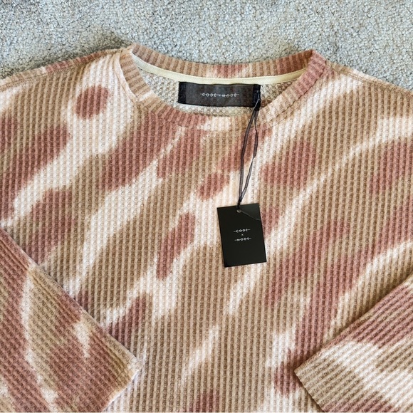 Code x Mode Women’s  Pullover Sweater in a Colorful Blend. Lightweight XL - Picture 4 of 9
